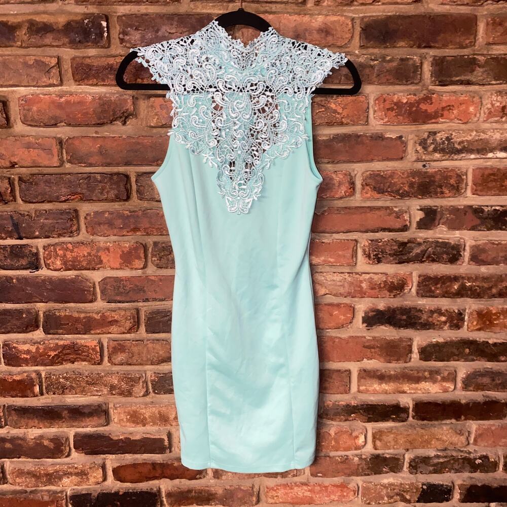Charlotte Russe Aqua Green Crochet Lace Tie Back Mini Dress Women's Size Small